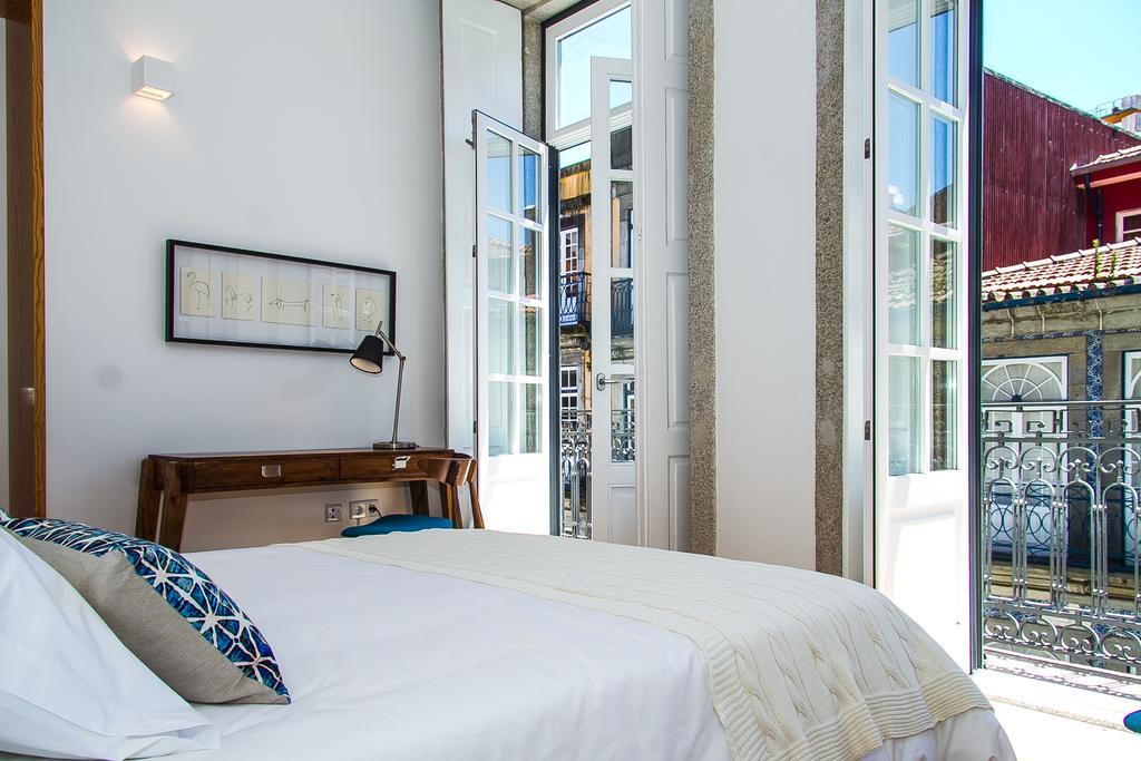 Liiiving In Porto | Blue Flower Apartment Bagian luar foto
